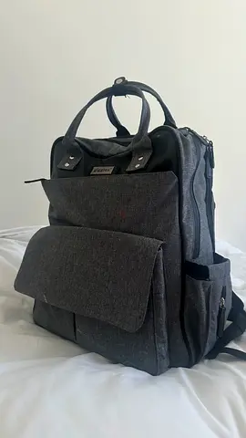 Giggles Dipper bag pack