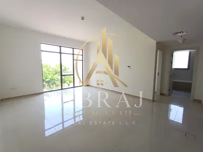 Luxurious 1bhk Balcony Open View Open Kitchen Parking Free