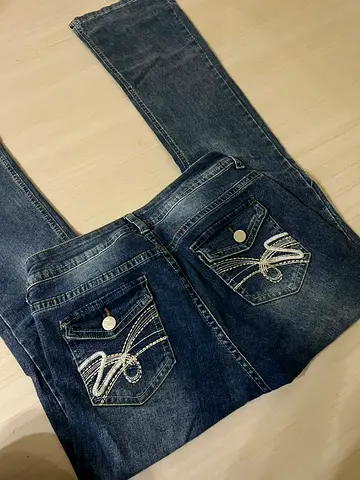 Flared jeans