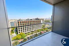 Burj View | Sunset | Built in Appliances