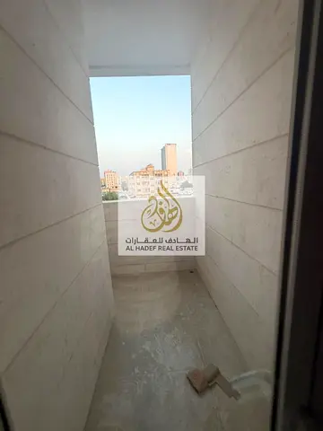 🏢 **تم الافتتاح – بناية جديدة وأول ساكن!**  🏡 **للإيجار السنوي في عجمان – النخيل 1**  ✨ فرصة مميزة للسكن في شقة جديدة بأول سكن، في موقع استراتيجي مم