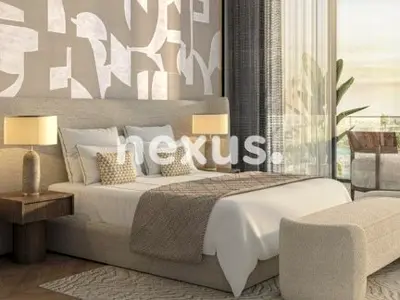 Modern Studio | Lagoon & Marina View