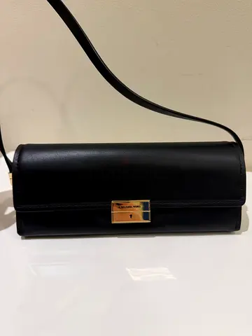 Brand new authentic Michael Kors handbag
