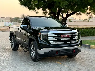 2023 GMC Sierra 1500 SLE GCC Specs