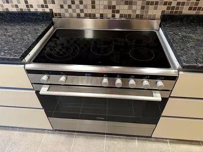 Siemens 90 cm Freestanding Ceramic Cooker with Schott Glass, German Engineering, HK9K9V850M