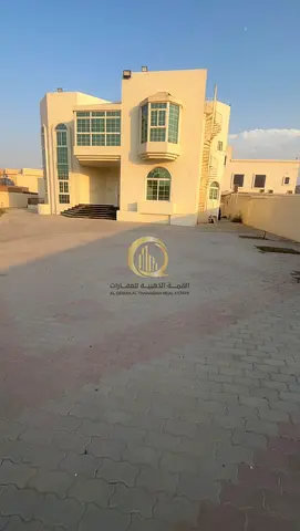 للبيع فيلتين مستقلات بملكية وحده بمنطقة الرماقيه مساحة 23.750 قدم تملك مواطنين ودول مجلس التعاون الخليجي