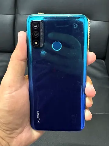 Huawei P smart 2020-Storage 128GB,Ram 4GB,one issue selfie camera not working.Otherwise no any issue