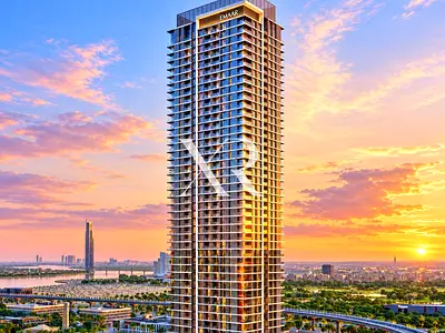 HIGH FLOOR | BRANDED TOWER | FULL CREEK TOWER VIEW