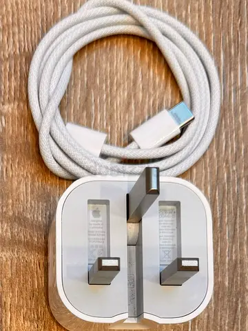 iPhone Charger 20W,3 Pins,Folding Pins & C-C Type Charging Cable