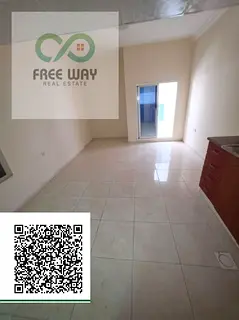 A unique studio with amazing features: ❄️ Central air conditioning 🌇 Balcony 💰 Annua