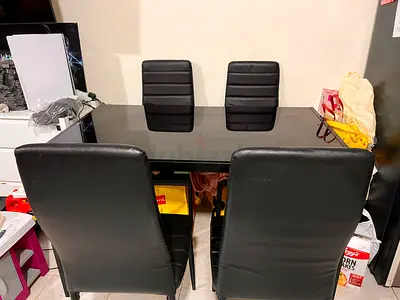Black Glass Top Dining Table with 4 High-Back Chairs - Used