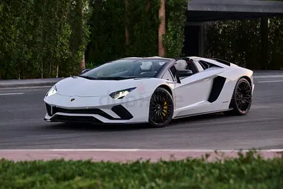 2018 Lamborghini Aventador LP 740-4 roadster | Pristine Condition