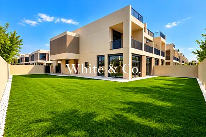 | MOTIVATED SELLER | END OF ROW UNIT |
