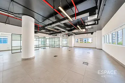 Bright Office | Near Metro | 3 Parking