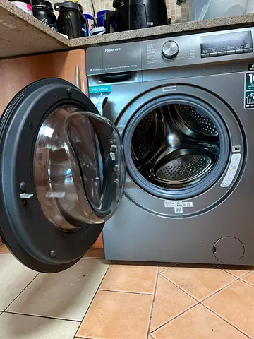 Hisense Wash and Dry mashine 2in 1 9kg