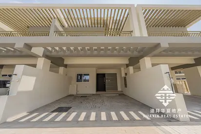 Modern 4BR Camelia TH | DAMAC Hills 2 | B2B