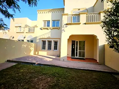 CLOSE TO PARK | SPACIOUS LAYOUT | 3 BED + MAID'S