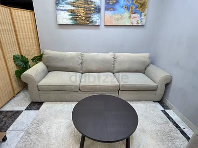 Light grey 3-seater sofa in good condition