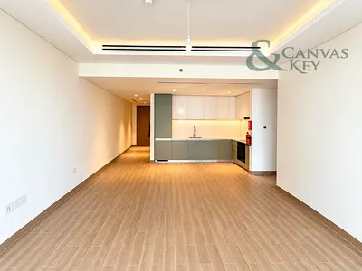 SPACIOUS LAYOUT | FULLY FITTIED KITCHEN | READY TO MOVE IN
