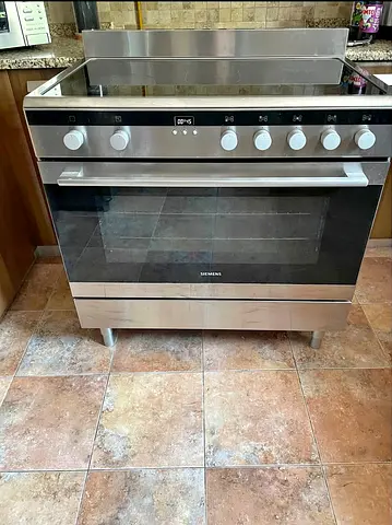 Siemens Electric Ceramic Cooking Range 90x60cm