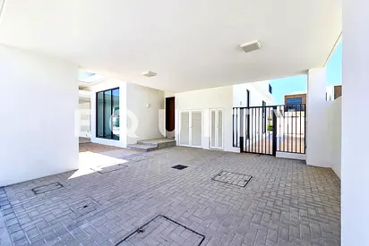 Lowest on Market | Corner | Multiple Options