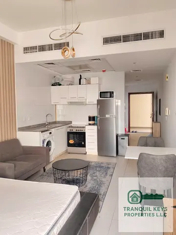 HUGE STUDIO APARTMENT FULLY FURNISHED