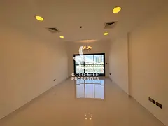 1+Store - Premium & Spacious - 15 Days Free - Near to Metro - Executive Building