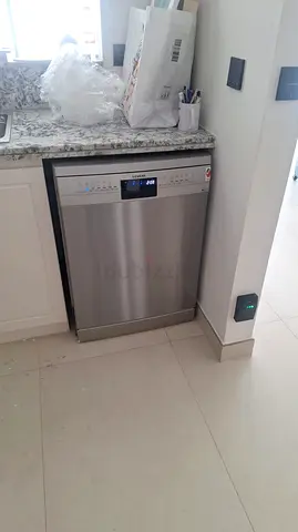 Free delivery Siemens iQ300 Dishwasher - Good Working Condition