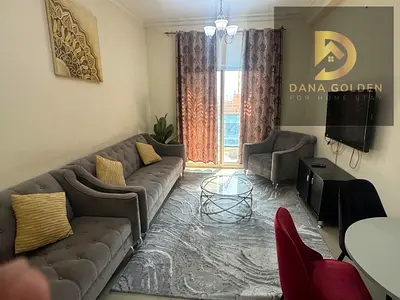 غرفتين وصالة مفروشة فرش جديد | بلكونة بإطلالة على البحر في التعاون الشارقة