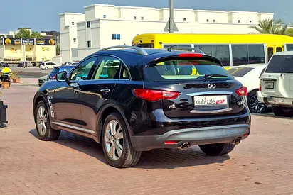 صورة 8 لـ 2019 Infiniti QX70