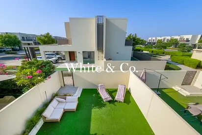 Single Row | Large Plot | Rented | Gated