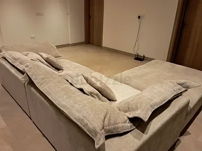 2XL sofa for sale