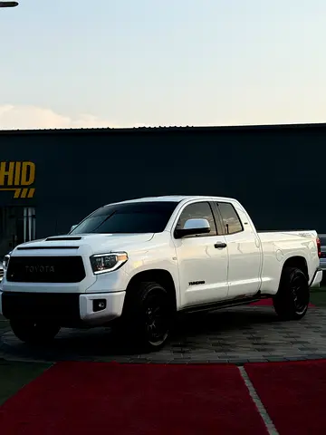 2014 Toyota Tundra SR5 American Specs