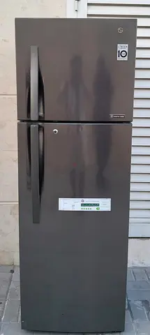 LG brand 327 liter capacity with perfect cooling condition