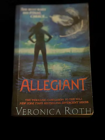 Allegiant by Veronica Roth