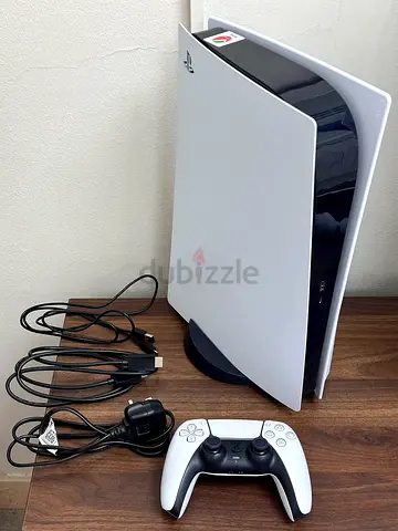PS5 FAT DISC 825GB ONE CONTROLLER +1 GAMES FC 24