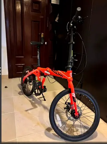Compact foldable city bike - red, disc brakes