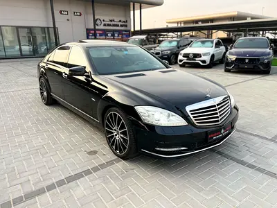 2012 Mercedes-Benz S-Class S 550 Japanese Specs