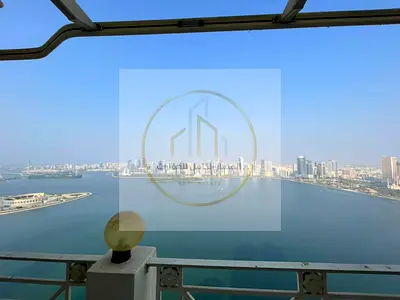 للإيجار 3 غرف ماستر بالمجاز 3 - صف أول على البحيرة - إطلالة كاملة على البحيرة - مساحة كبيرة جدا - 100 ألف