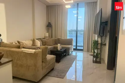 Managed Unit| Study room| Fitted Kitchen