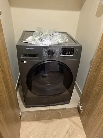 Samsung Front Load Washer Dryer Combo - 8/6kg (Graphite) - Excellent Condition