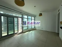 Spacious 1 B/R | Vacant now | Best price