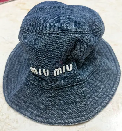 MIU MIU Brand-Embroidered Denim Bucket Hat size M