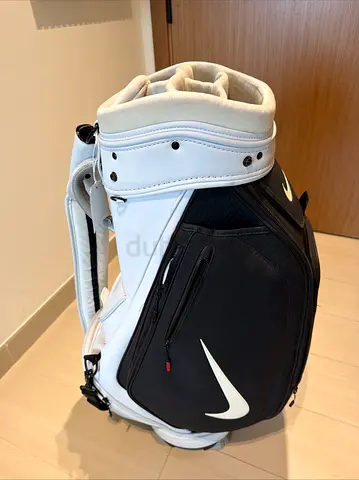 Nike PLATINUM II Golf Tour / Staff Bag (Limited Edition) Brooks Keopka RARE !!