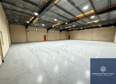 Spacious Warehouse | Prime Industrial Location