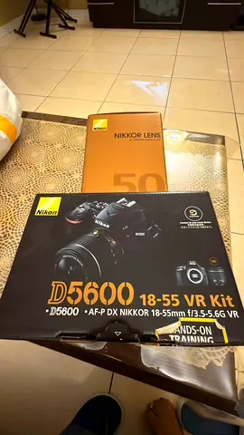 My Nikon D5600 DSLR Kit w/ 18-55mm VR + 50mm Nikkor Lens (Boxed)