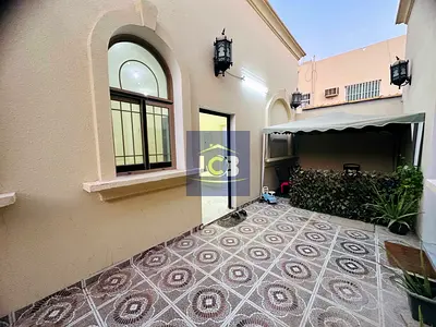 Spacious 3 bedroom, Hall ,Kitchen Apartment like Mulhaq on Ground floor with covered parking close to Park and Makani Mall