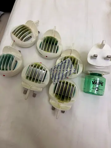 Pack of 6 + 1 Plug-in Mosquito Repellent Units