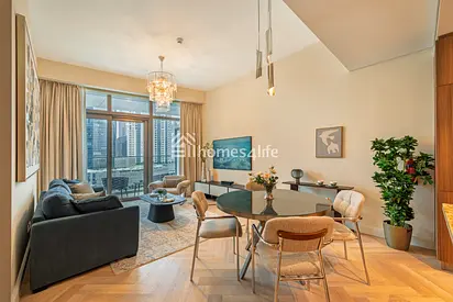 Upgraded | Low Floor | Canal Facing
