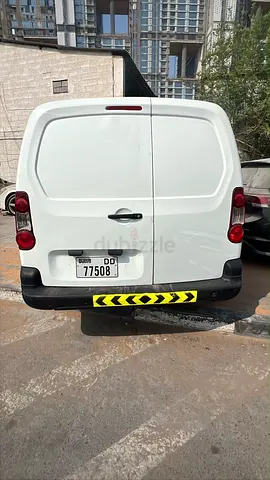 2015 Peugeot Partner Van Short Body GCC Specs